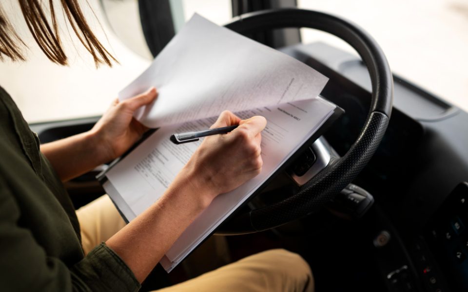 Contratto di Trasporto Cos’è, Come Funziona e Quando Serve